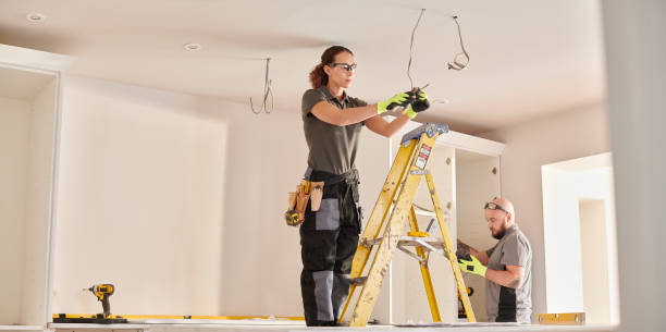Best Electrical Outlet Repair  in Algonac, MI